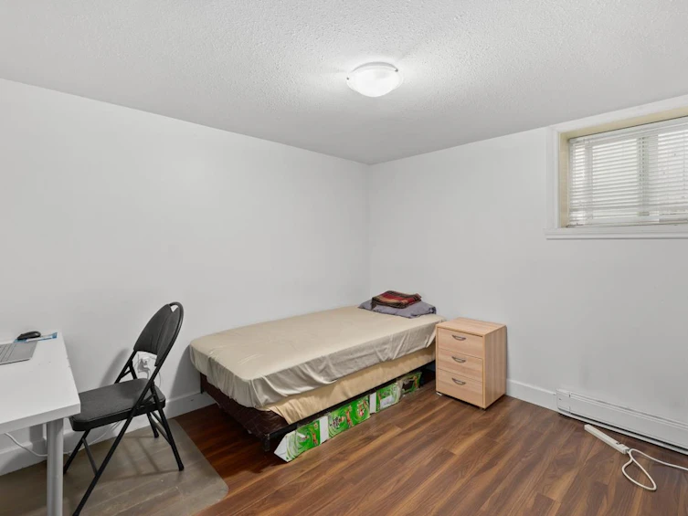 6930 Granville Street, Vancouver, BC, V6P 4X5 - 22