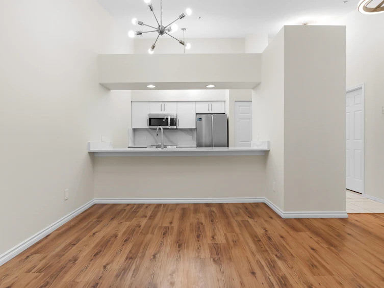 307-12739 72 Avenue, Surrey, BC, V3W 2M7 - 5