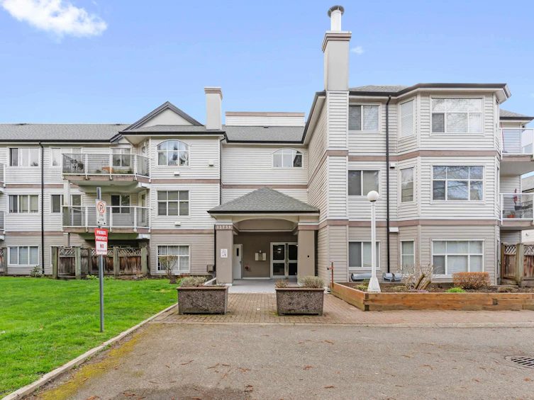 307-12739 72 Avenue, Surrey, BC, V3W 2M7 - 2