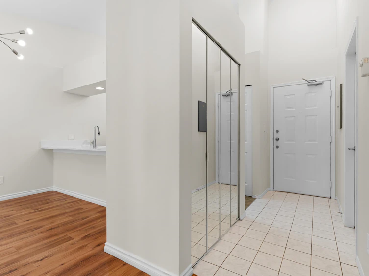 307-12739 72 Avenue, Surrey, BC, V3W 2M7 - 9