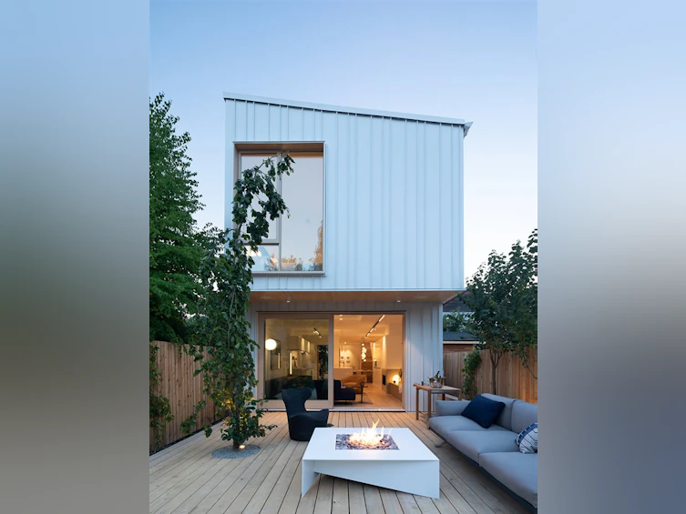 3636 St. George Street, Vancouver, BC, V5V 3Z7 - 35