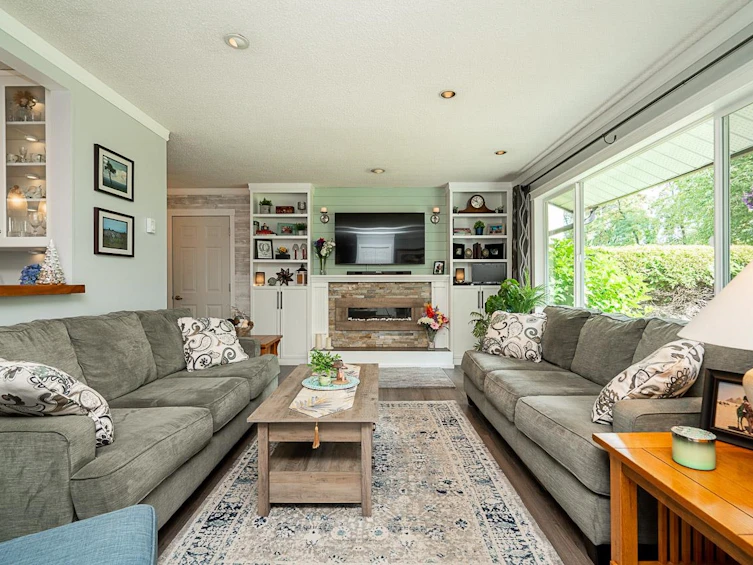 1674 Connaught Drive, Port Coquitlam, BC, V3C 4G8 - 7