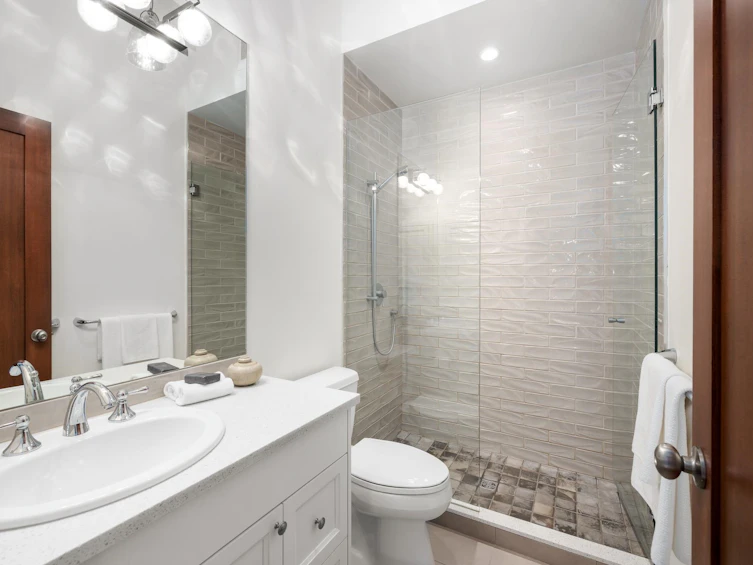 986 Tudor Avenue, North Vancouver, BC, V7R 1X7 - 37