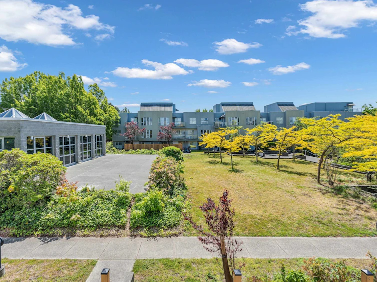 217-7700 St. Albans Road, Richmond, BC, V6Y 3Y4 - 16