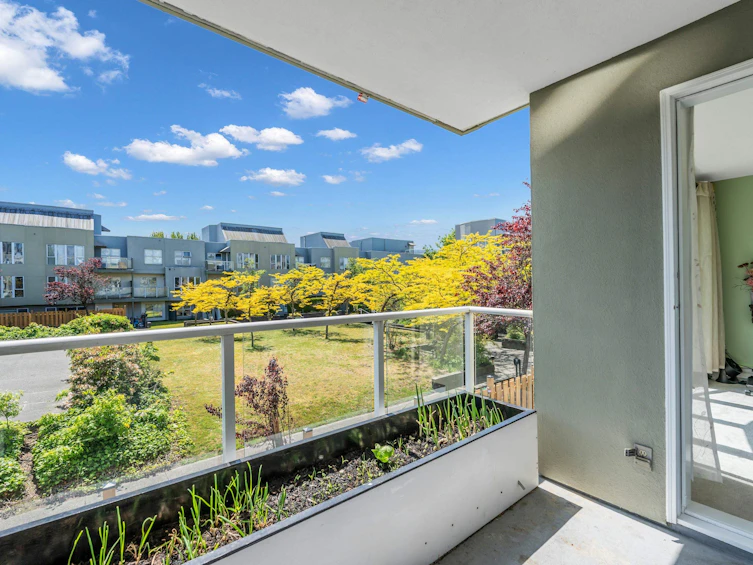217-7700 St. Albans Road, Richmond, BC, V6Y 3Y4 - 12