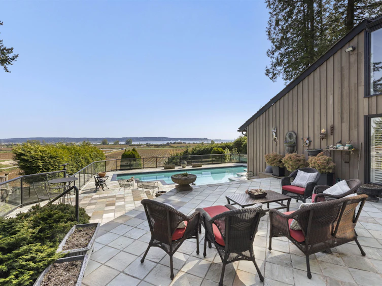 12670 Station Place, Surrey, BC, V3X 3C5 - 11