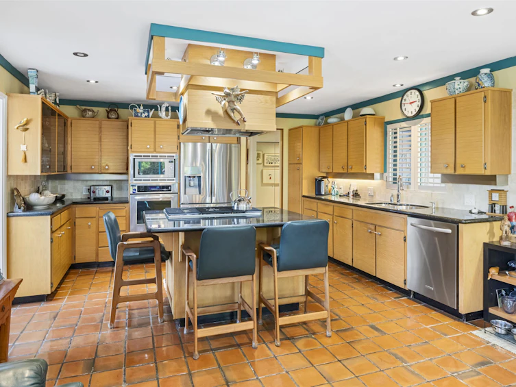 12670 Station Place, Surrey, BC, V3X 3C5 - 17