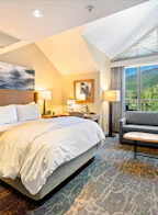 904 4090 Whistler Way