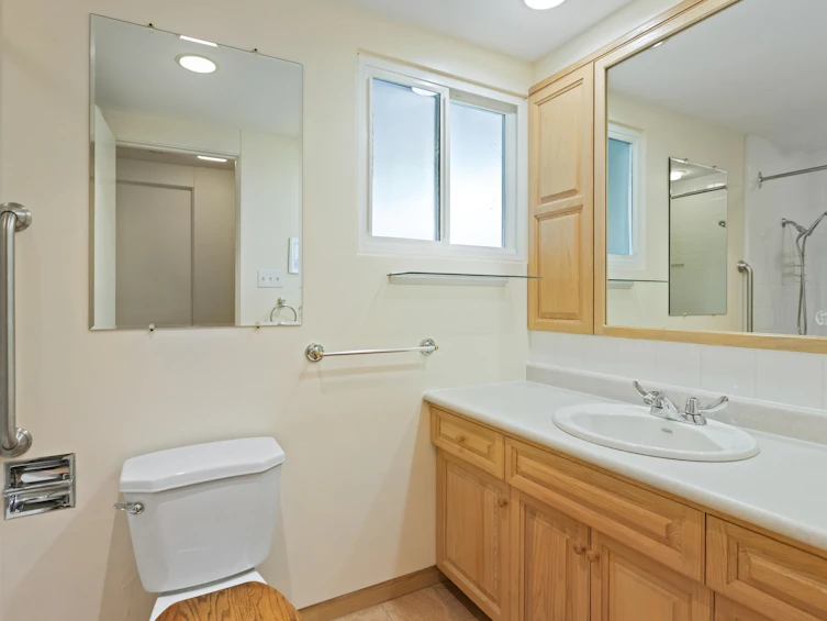 46011 Clarke Drive, Chilliwack, BC, V2P 3N5 - 22
