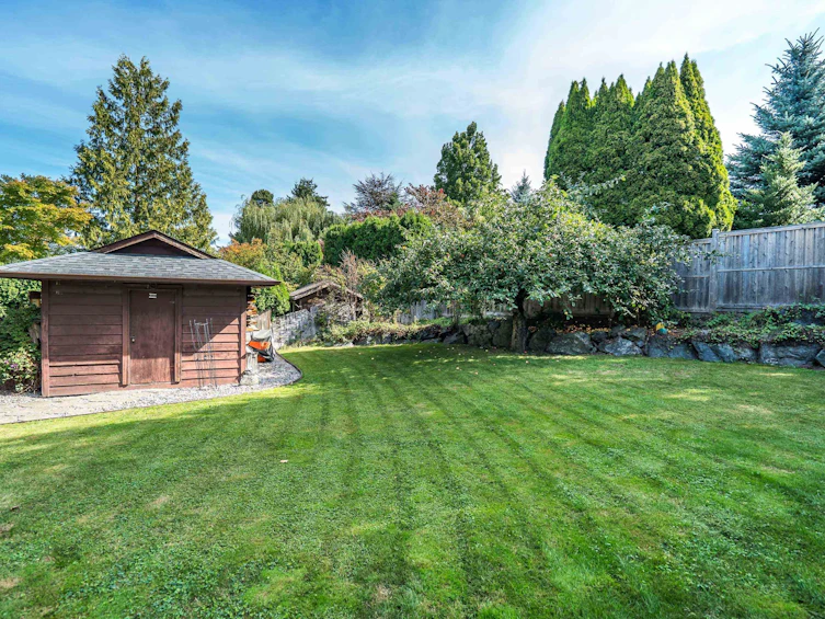 46046 Lake Drive, Chilliwack, BC, V2R 2P9 - 38