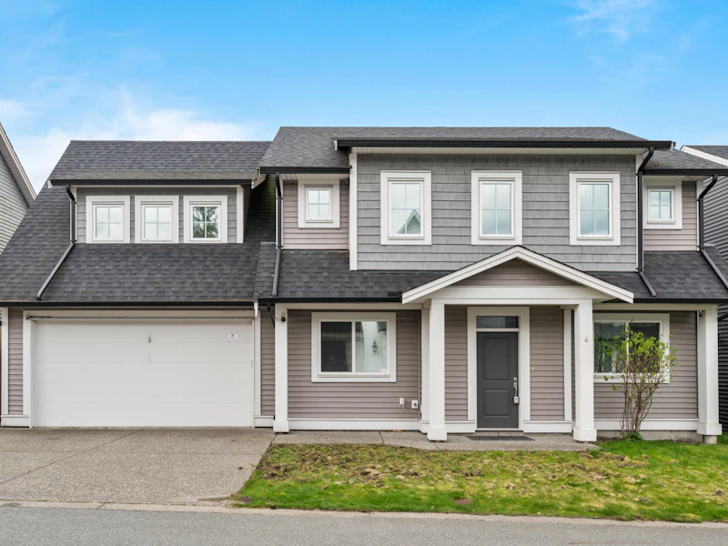 4 - 33973 Hazelwood Avenue, Abbotsford BC V2S 7V2