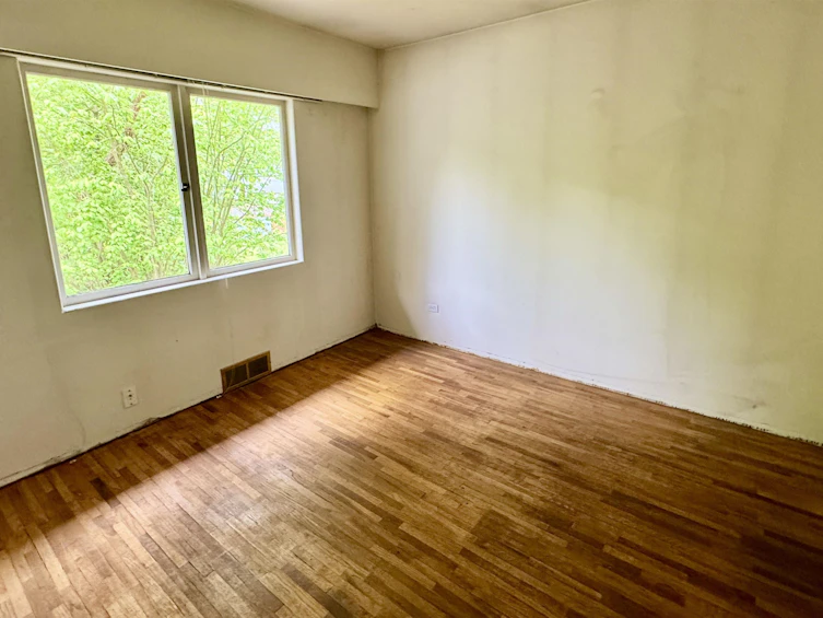 515 W 24th Street, North Vancouver, BC, V7M 2E2 - 13