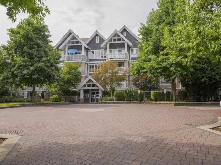 410-20750 Duncan Way, Langley, BC, V3A 9J6 - 32