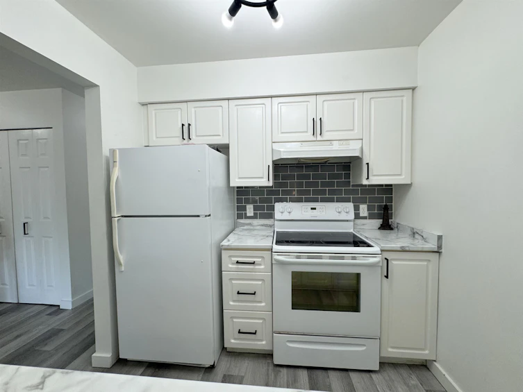33-622 Farnham Road, Gibsons, BC, V0N 1V8 - 16