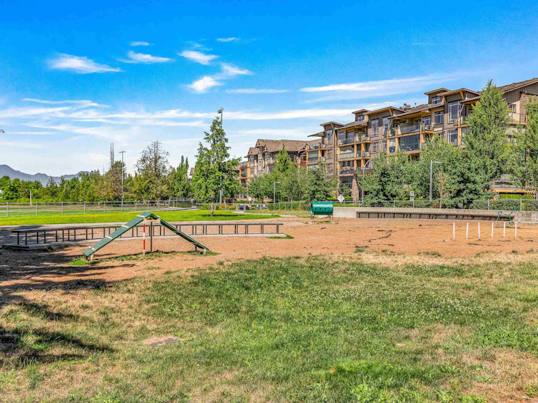 527A-8157 207 Street, Langley, BC, V2Y 0V3 - 35