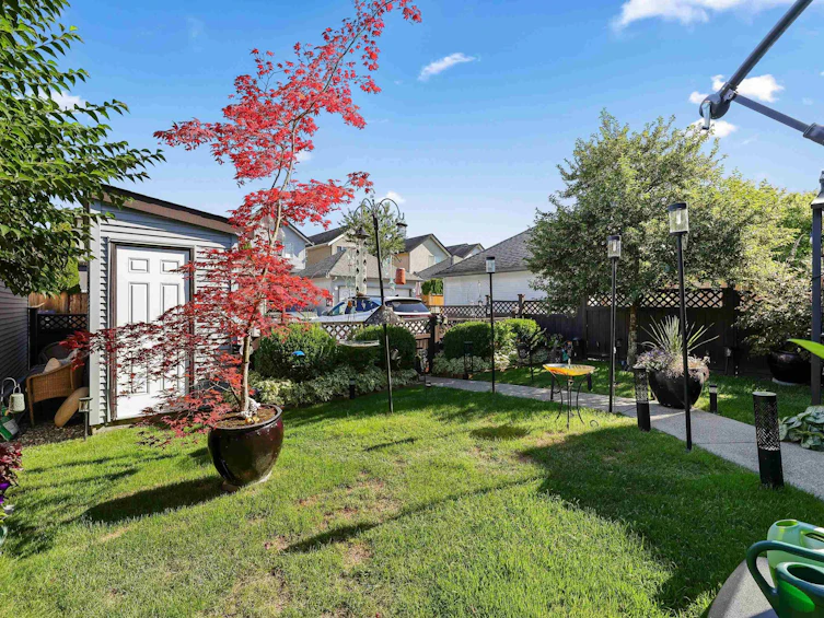 19081 69th Avenue, Surrey, BC, V4N 0A4 - 26