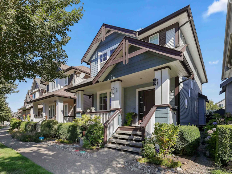 19081 69th Avenue, Surrey, BC, V4N 0A4 - 28