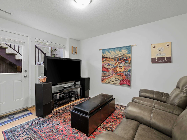 19081 69th Avenue, Surrey, BC, V4N 0A4 - 17