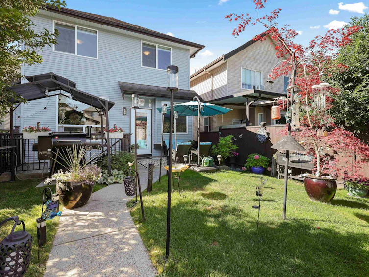 19081 69th Avenue, Surrey, BC, V4N 0A4 - 27
