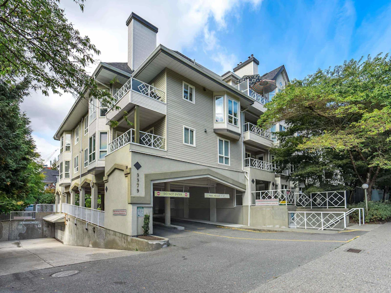 120 - 9979 140th Street, Surrey BC V3T 5W2