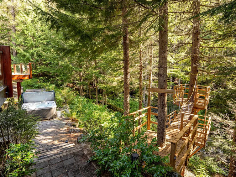 3806 Sunridge Place, Whistler, BC, V8E 0W1 - 35