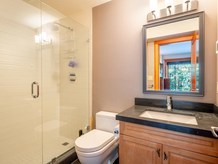 3806 Sunridge Place, Whistler, BC, V8E 0W1 - 32
