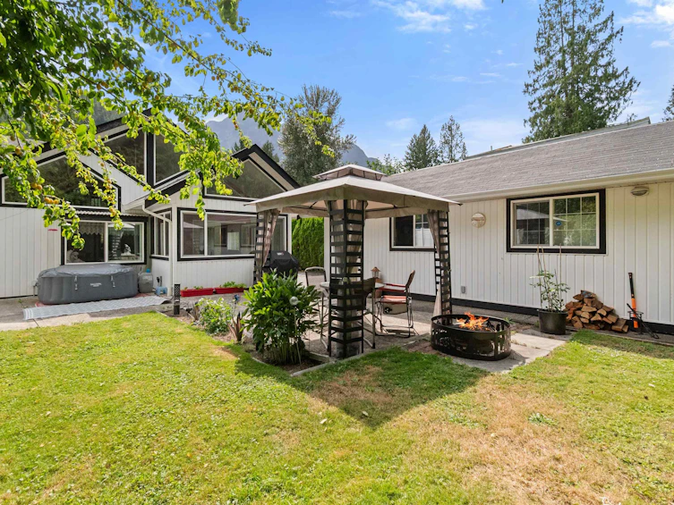 66655 Stephens Road, Hope, BC, V0X 1L1 - 9