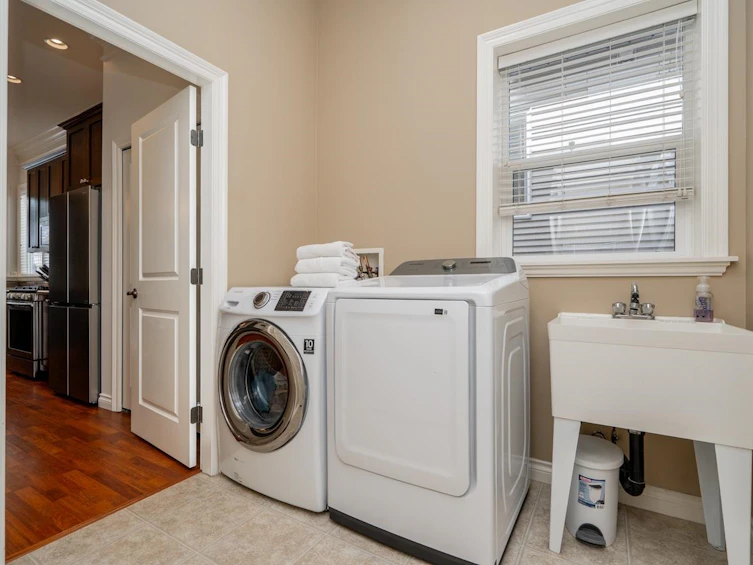 6985 196a Street, Langley, BC, V2Y 3A7 - 16