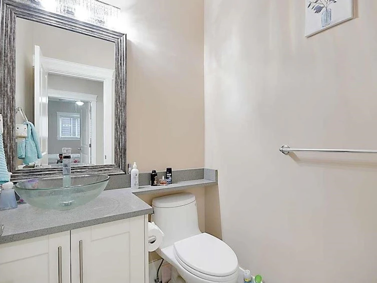7893 147a Street, Surrey, BC, V3S 2T8 - 7
