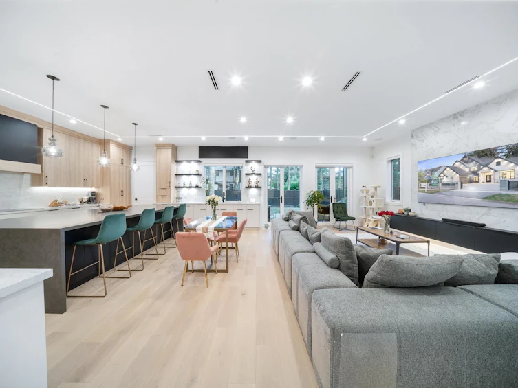 14022 20a Avenue, Surrey, BC, V4A 9S3 - 3
