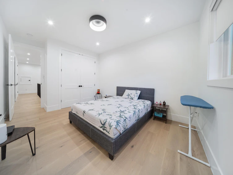 14022 20a Avenue, Surrey, BC, V4A 9S3 - 22