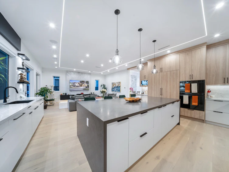 14022 20a Avenue, Surrey, BC, V4A 9S3 - 6
