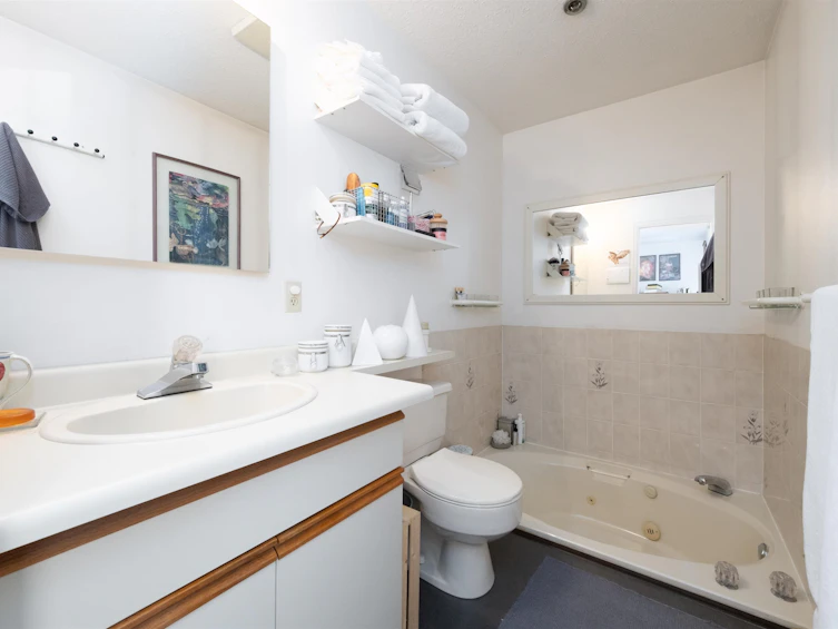 3645 W 17th Avenue, Vancouver, BC, V6S 1A3 - 20