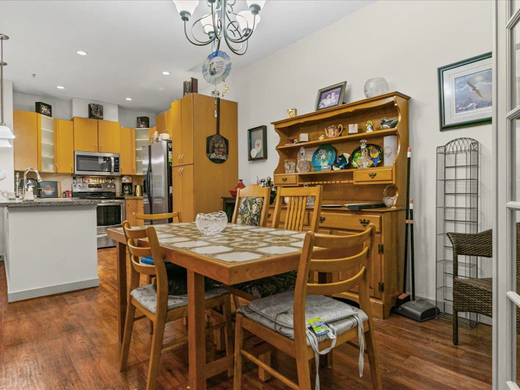 303-33485 South Fraser Way, Abbotsford, BC, V2S 8P9 - 4