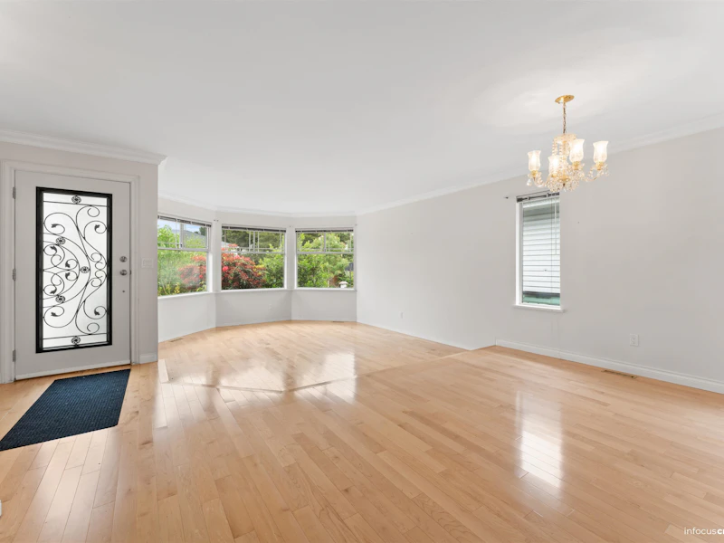 9393 160a Street, Surrey BC V4N 2P4