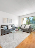 211 8700 Ackroyd Road