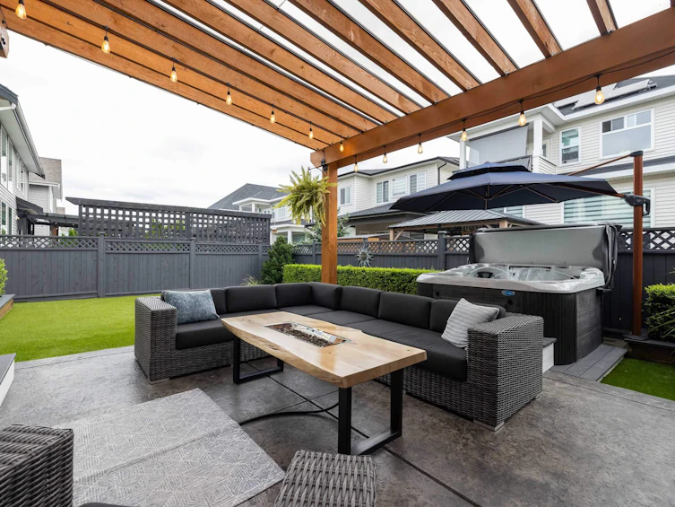 8344 209a Street, Langley, BC, V2Y 0A5 - 30