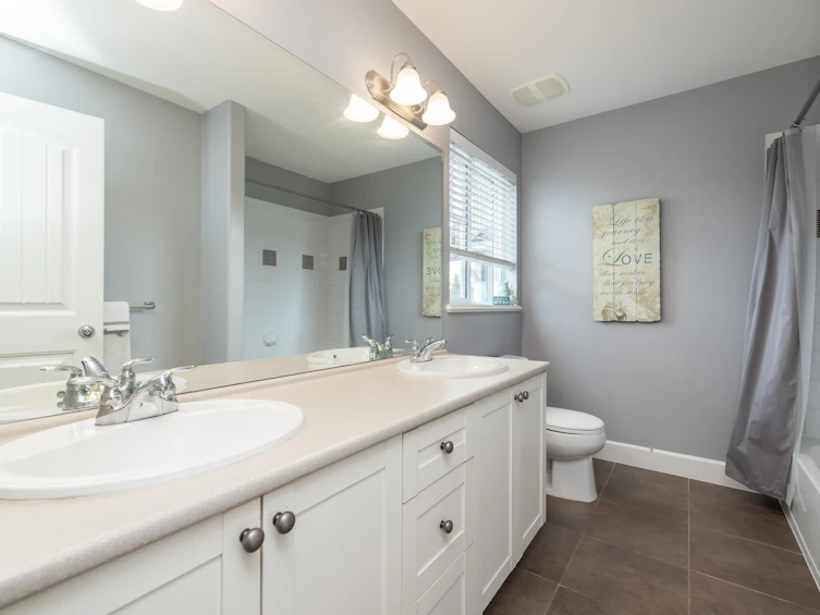 8344 209a Street, Langley, BC, V2Y 0A5 - 24