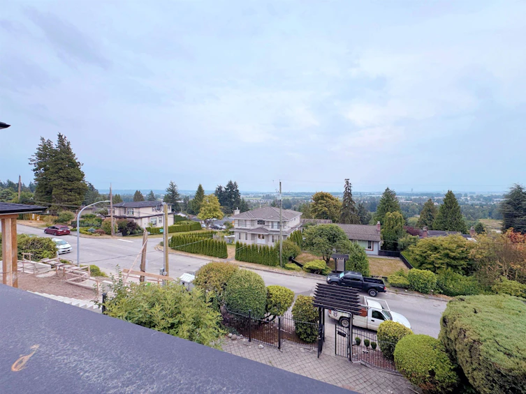 5369 Patrick Street, Burnaby, BC, V5J 3B2 - 3