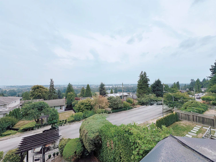 5369 Patrick Street, Burnaby, BC, V5J 3B2 - 2