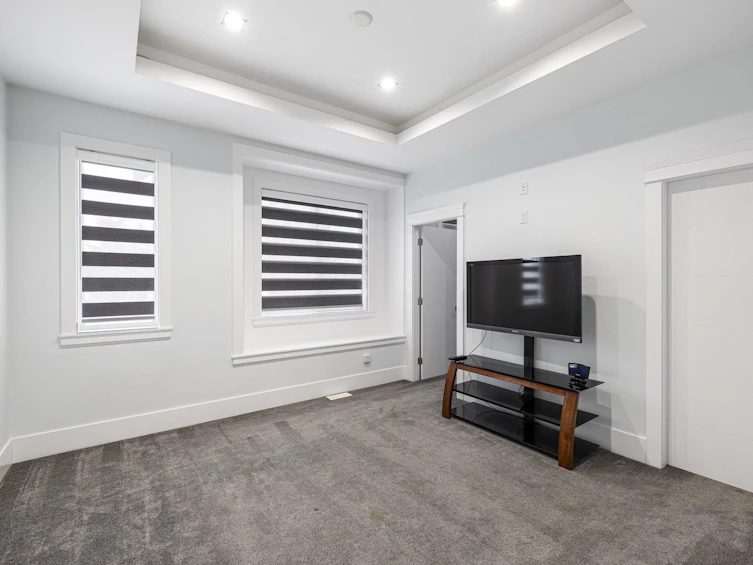 10805 141 Avenue, Surrey, BC, V3R 3J5 - 35