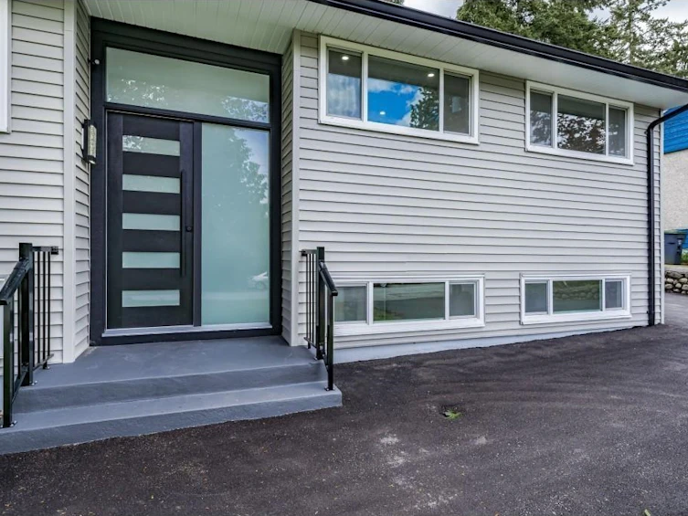 14927 Kew Drive Drive, Surrey, BC, V3R 4Y1 - 5