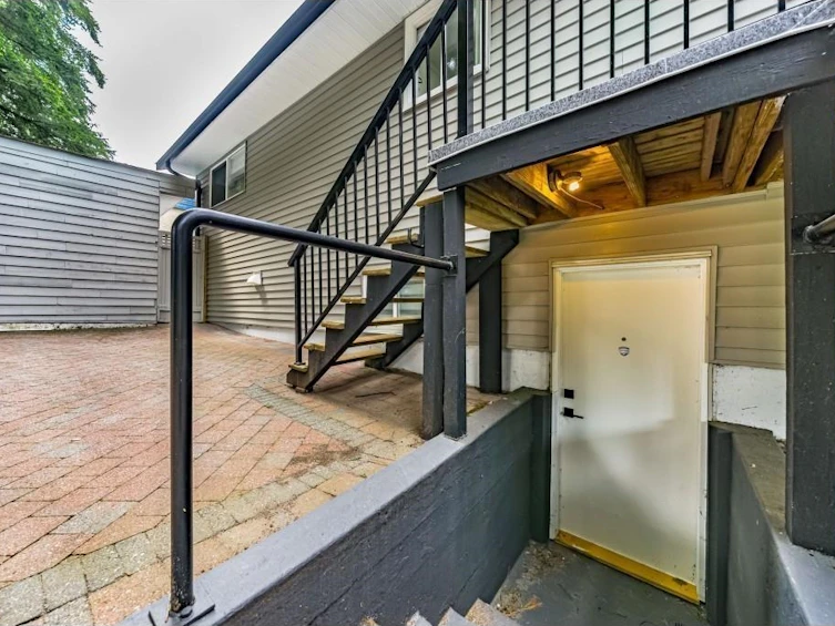 14927 Kew Drive Drive, Surrey, BC, V3R 4Y1 - 34