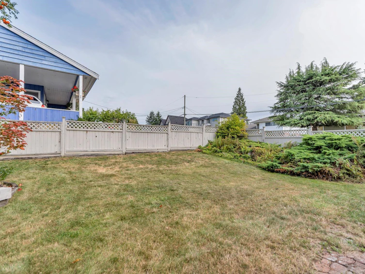 837 Poirier Street, Coquitlam, BC, V3J 6C2 - 7