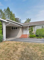 837 Poirier Street