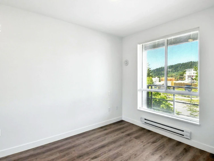 208-700 Clarke Road, Coquitlam, BC, V3J 0K5 - 9