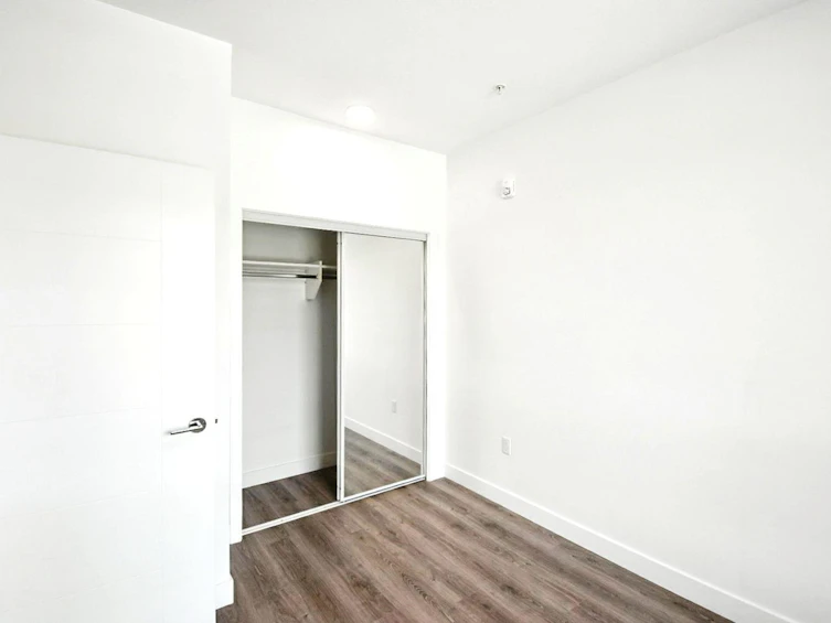 208-700 Clarke Road, Coquitlam, BC, V3J 0K5 - 8