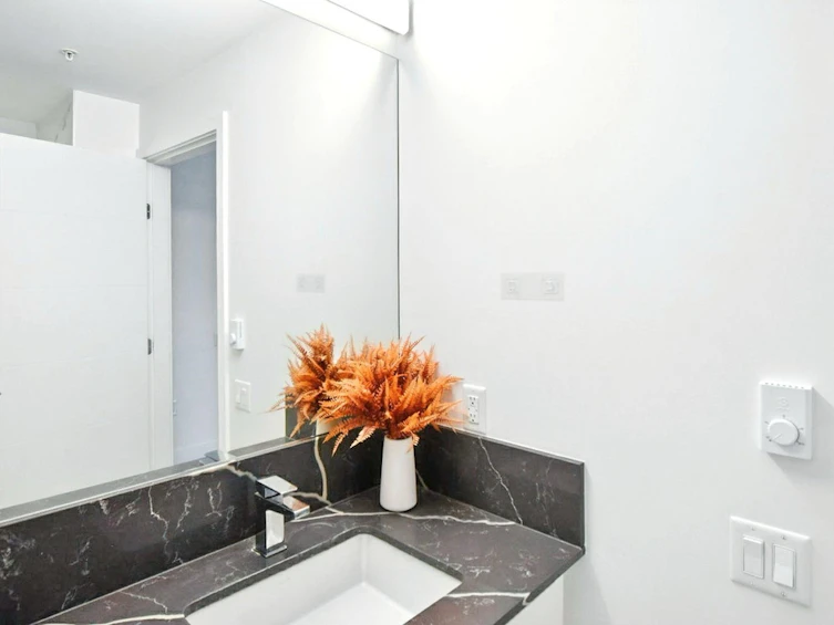 208-700 Clarke Road, Coquitlam, BC, V3J 0K5 - 10