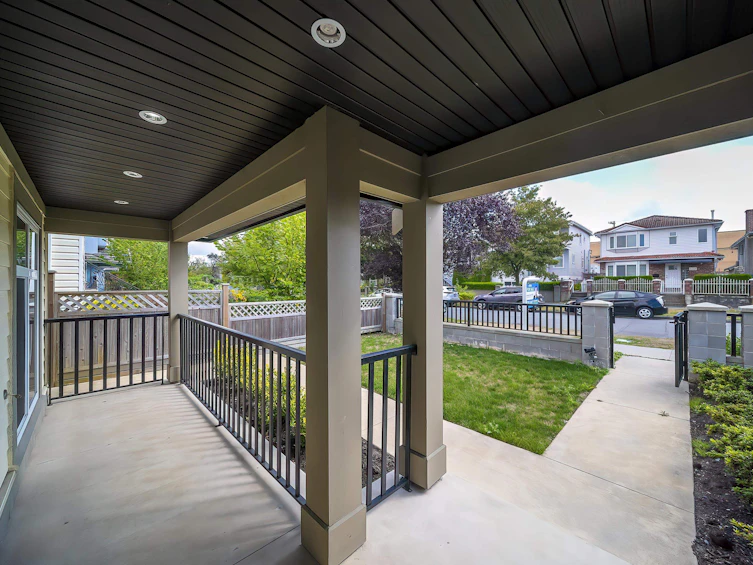 6447 Beatrice Street, Vancouver, BC, V5P 3R5 - 4