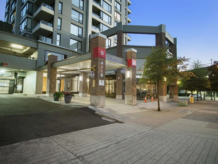 702-4118 Dawson Street, Burnaby, BC, V5C 0A3 - 23
